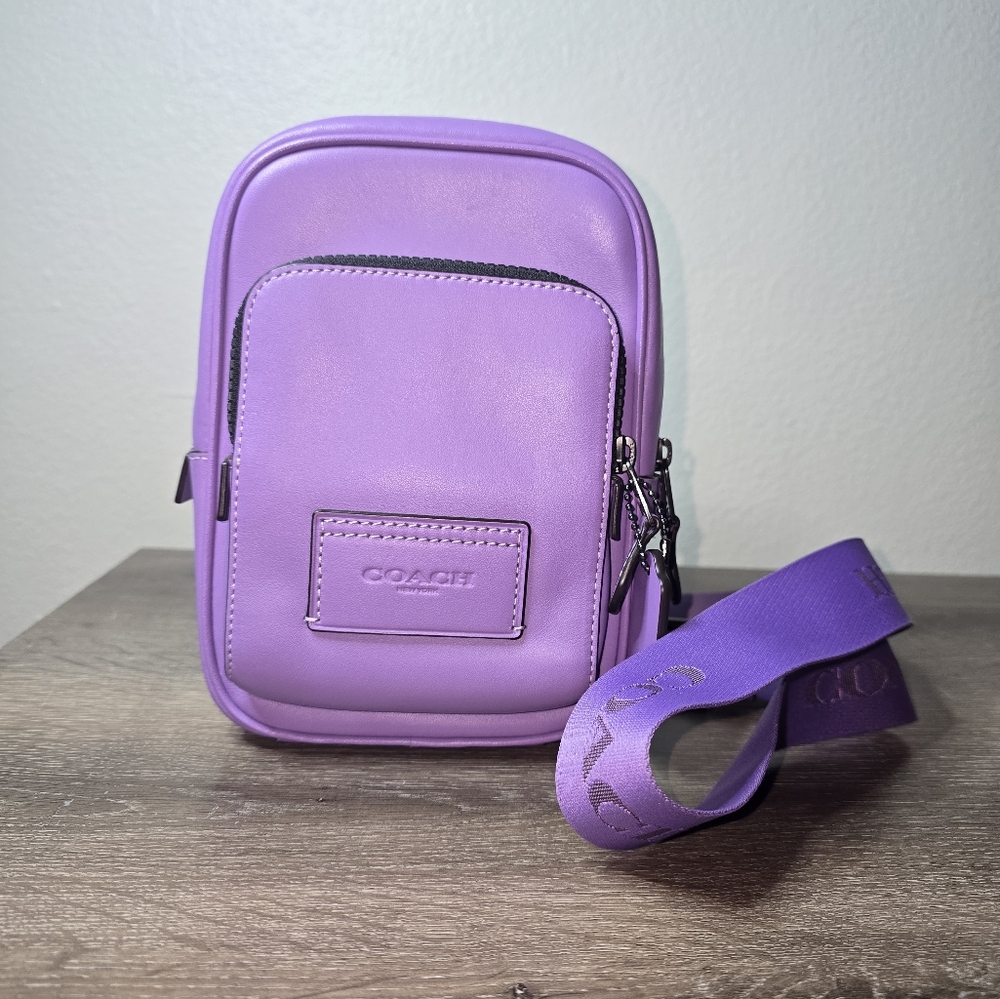Coach Track Pack 14